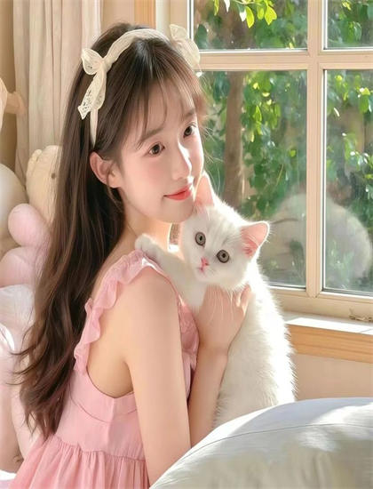 外人妻服装道具解析：时代还原与细节设计评价